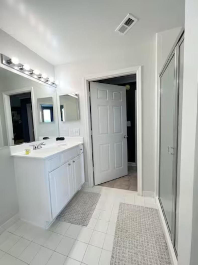أرلنغتون Elegant King Suite Metro Dc المظهر الخارجي الصورة